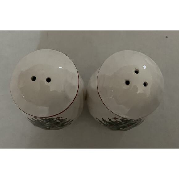 Vintage Christmas Salt and Pepper Shakers Decorated Tree Made in Japan - Picture 3 of 7
